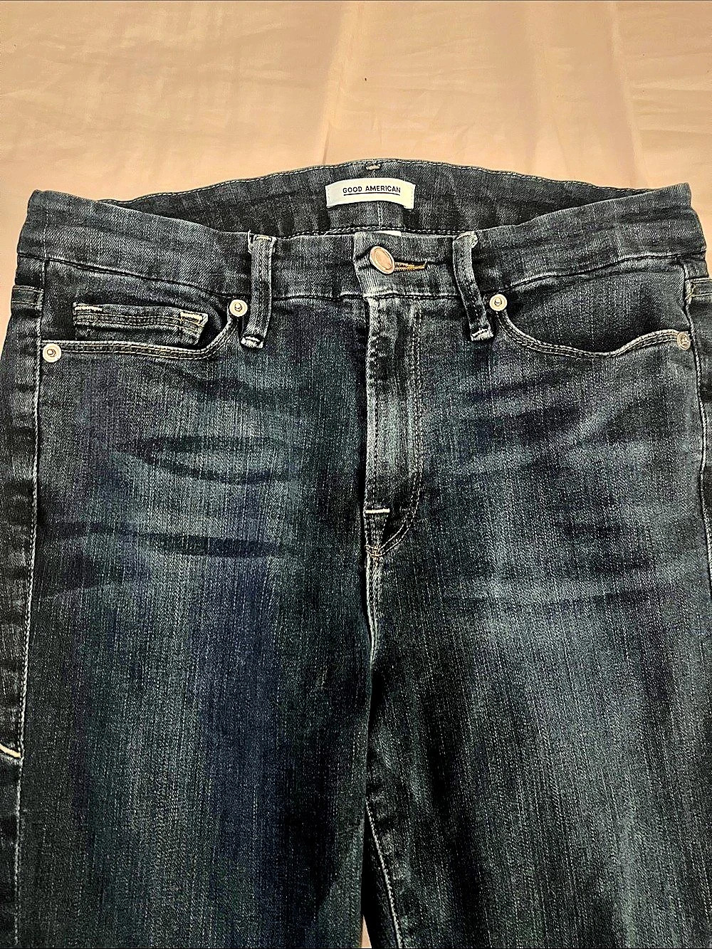 Good American Good Legs Denim Size - Size 30!